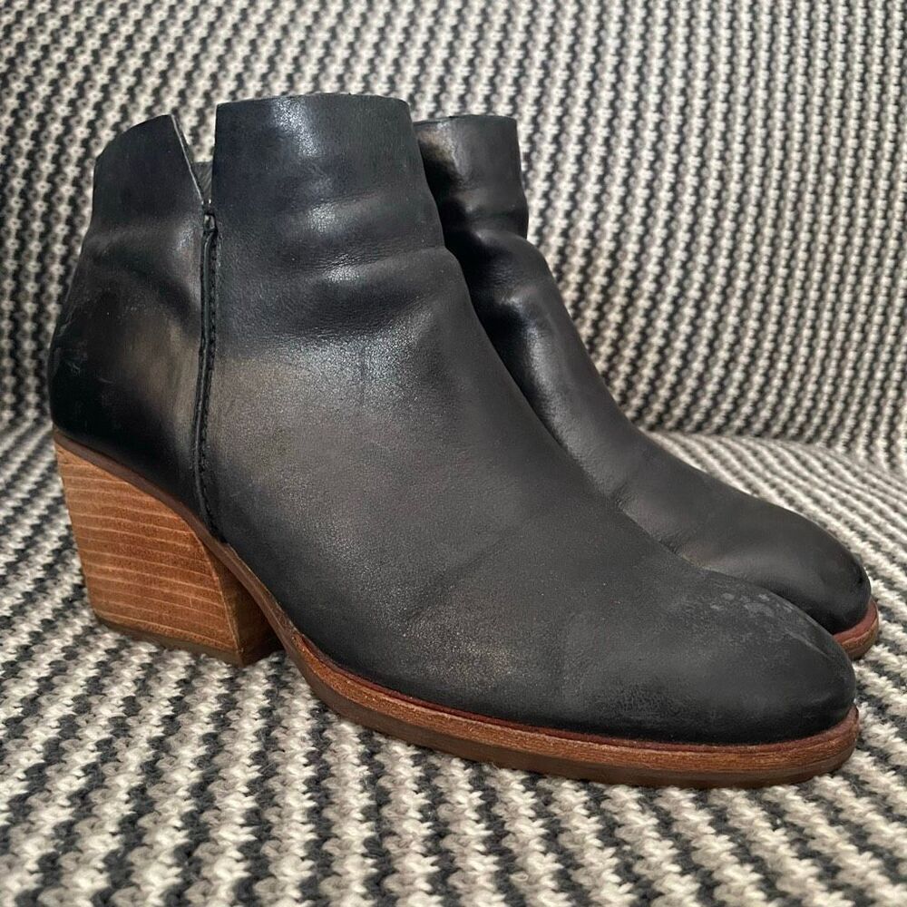 Kork-Ease Chandra Boot Women's Shoe Size 9 Block Heel Bootie Black Leather - Picture 2 of 12